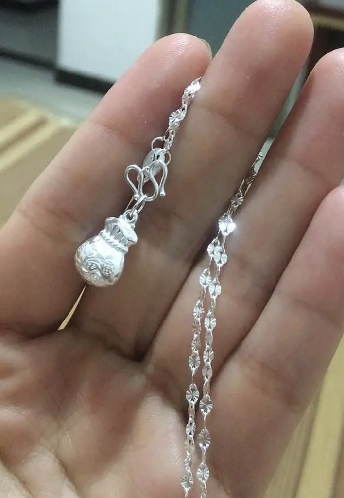 链子足银 9999 雪花链+小福袋 2.1g