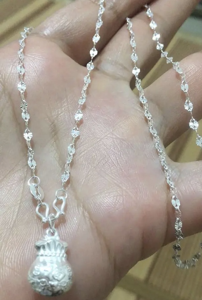 链子足银 9999 雪花链+小福袋 2.1g